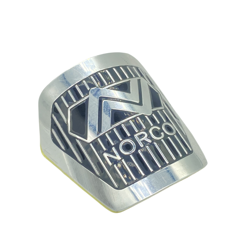 Custom Aluminum Metal Labels for perfume bottle packaging, aroma bottle packaging, and glass bottle packaging